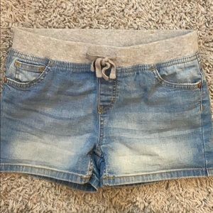 Girls shorts.. Bundle and save, 2 for $10